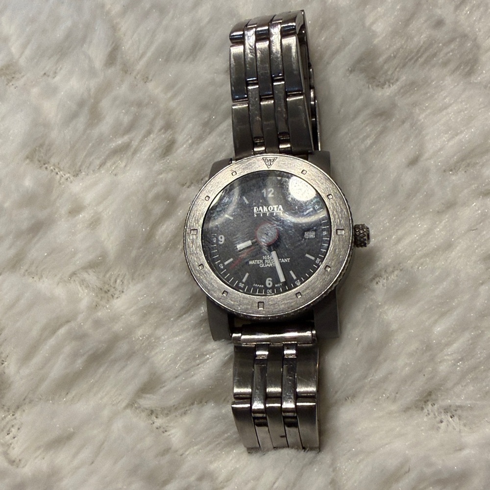 Woman’s Dakota Silver Stainless Steel Watch